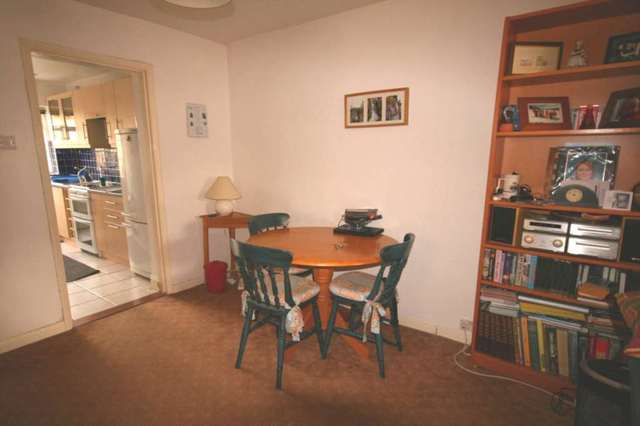  Image of 2 bedroom End of Terrace to rent in Crescent Road Warley Brentwood CM14 at Crescent Road  Brentwood, CM14 5JB