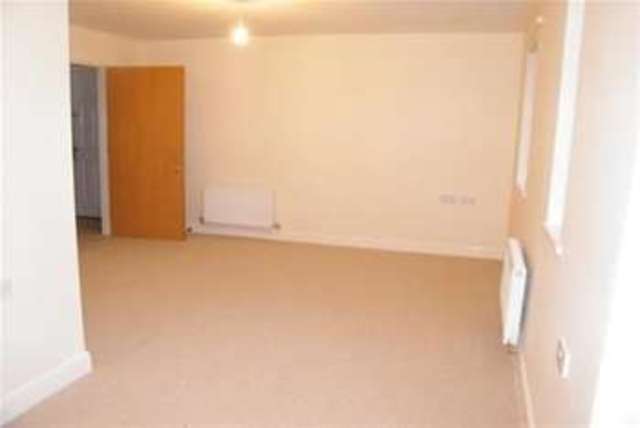  Image of 1 bedroom Flat to rent in Crocker Way Wincanton BA9 at Wincanton, BA9 9FX