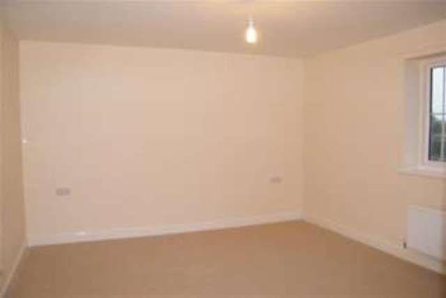  Image of 1 bedroom Flat to rent in Crocker Way Wincanton BA9 at Wincanton, BA9 9FX