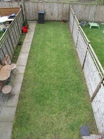  Image of 4 bedroom Town House to rent in Crompton Close Congleton CW12 at Crompton Close  Congleton, CW12 2DR