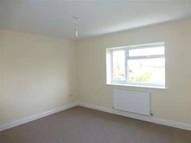  Image of 4 bedroom Detached house for sale in Myrtle Grove Cuckoo Lane Ashford TN23 at Ashford Kent Ashford, TN23 5EN