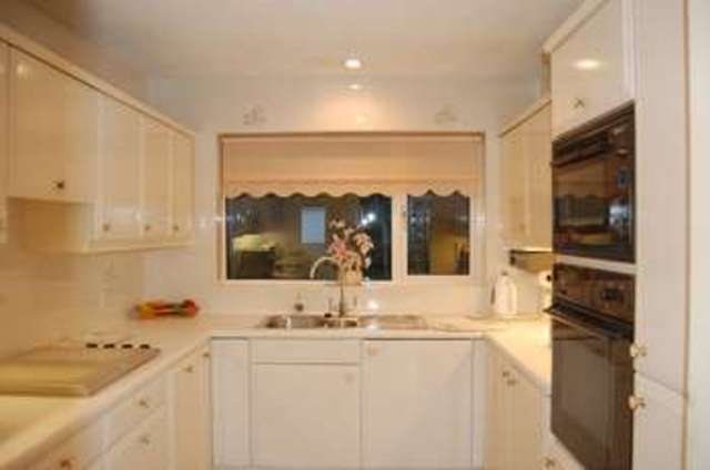  Image of 3 bedroom Maisonette to rent in Culverlands Close Stanmore HA7 at Culverlands Close  Stanmore, HA7 3AG