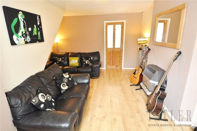  Image of 2 bedroom Terraced house to rent in Desford Close Moreton Wirral CH46 at Moreton Wirral Moreton, CH46 6FD
