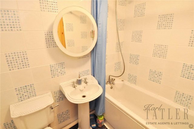  Image of 2 bedroom Terraced house to rent in Desford Close Moreton Wirral CH46 at Moreton Wirral Moreton, CH46 6FD