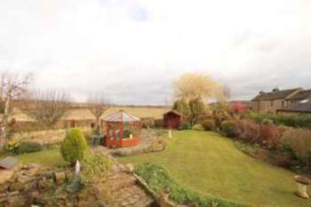  Image of 3 bedroom Cottage for sale in Dike Hill Harley Rotherham S62 at Harley Rotherham Wentworth, S62 7UL