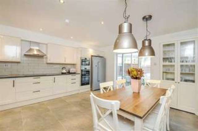  Image of 5 bedroom Detached house for sale in Eleanor Close London SE16 at Canada Water, SE16 6PS
