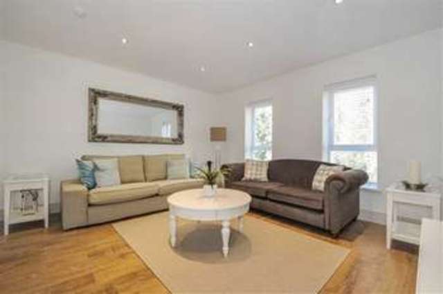  Image of 5 bedroom Detached house for sale in Eleanor Close London SE16 at Canada Water, SE16 6PS
