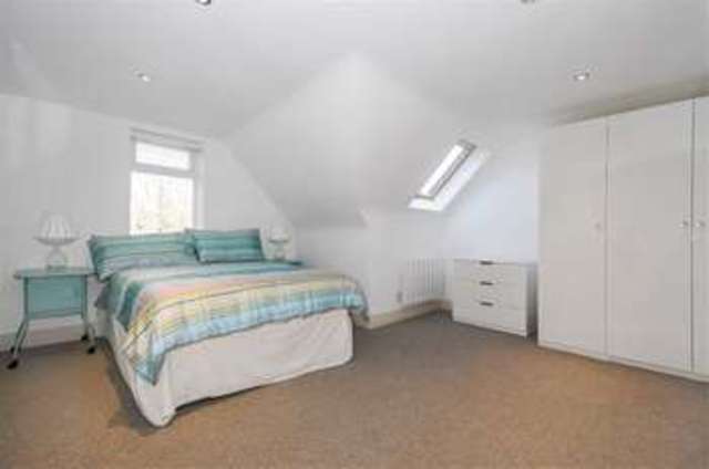  Image of 5 bedroom Detached house for sale in Eleanor Close London SE16 at Canada Water, SE16 6PS