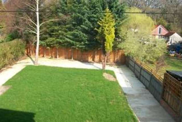  Image of 4 bedroom Bungalow to rent in Elm Hill Normandy Guildford GU3 at Guildford, GU3 2JA