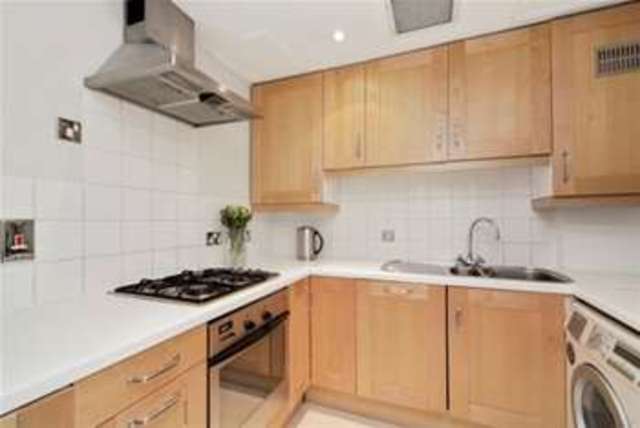  Image of 2 bedroom Flat to rent in Elm Park Gardens London SW10 at London, SW10 9PA