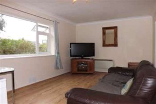  Image of 1 bedroom Flat to rent in The Stanfords East Street Epsom KT17 at Epsom, KT17 1JE