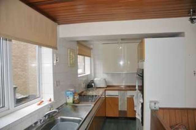 Image of 3 bedroom Semi-Detached house for sale in Evans Close Eynsham Witney OX29 at Evans Close Eynsham Witney, OX29 4QY