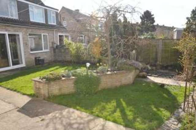  Image of 3 bedroom Semi-Detached house for sale in Evans Close Eynsham Witney OX29 at Evans Close Eynsham Witney, OX29 4QY
