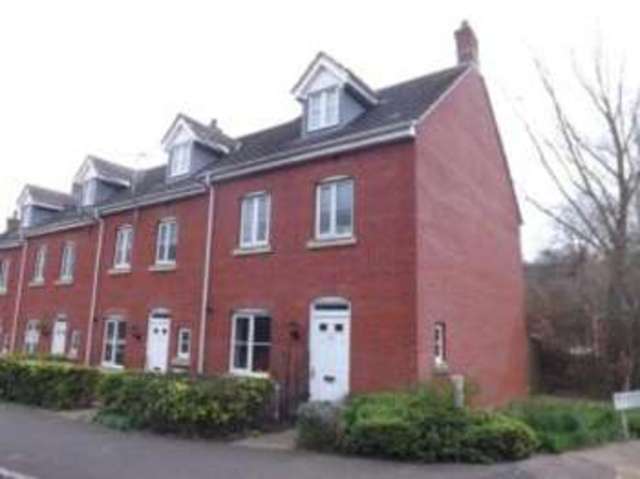  Image of 4 bedroom End of Terrace for sale in Kinnerton Way Exeter EX4 at Exeter Devon Exwick, EX4 2BL