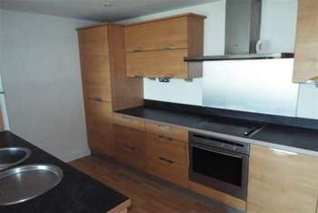  Image of 2 bedroom Flat to rent in Fletcher Road Gateshead NE8 at Gateshead, NE8 2AY