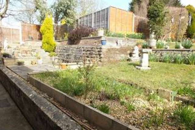  Image of 3 bedroom End of Terrace for sale in Pye Street Faringdon SN7 at Faringdon Oxfordshire, SN7 7AS