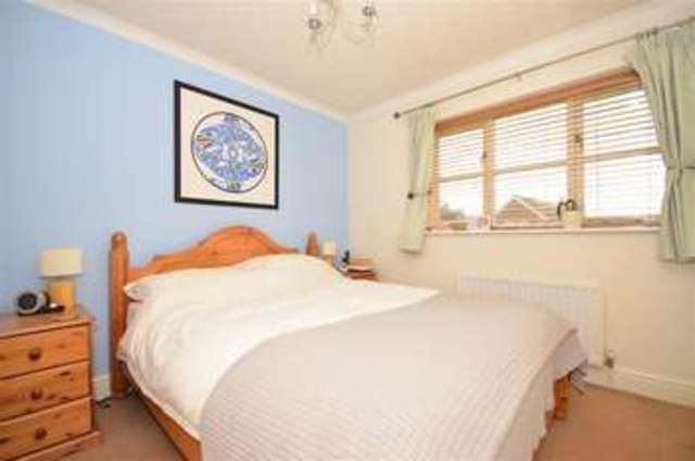  Image of 3 bedroom Detached house for sale in Farr Close Cuckfield Haywards Heath RH17 at Cuckfield Haywards Heath Haywards Heath, RH17 5HS