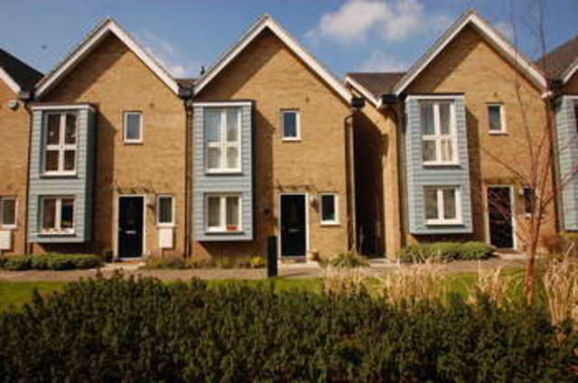 Image of 3 bedroom End of Terrace to rent in Frances Mews Nash Mills Hemel Hempstead HP3 at Nash Mills Wharf Hemel Hempstead Apsley, HP3 9GR