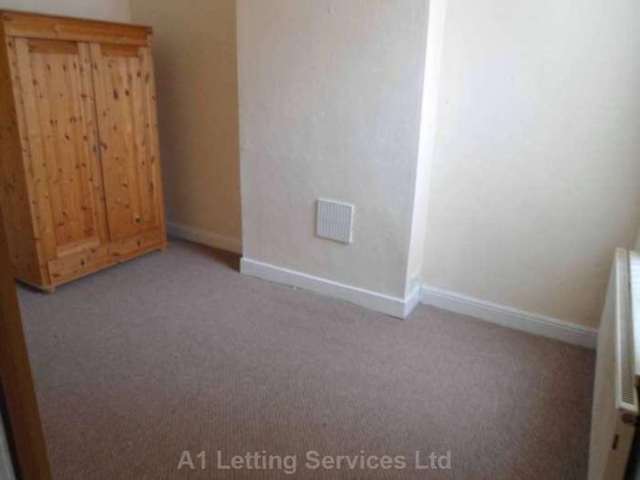  Image of 3 bedroom Terraced house to rent in Frederick Road Stechford Birmingham B33 at Frederick Road Stechford Birmingham, B33 8AD