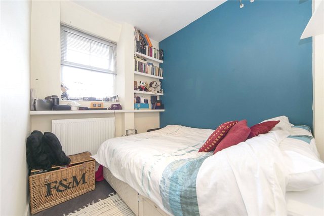  Image of 1 bedroom Flat to rent in Gascoyne Road London E9 at London  Victoria Park, E9 7BH