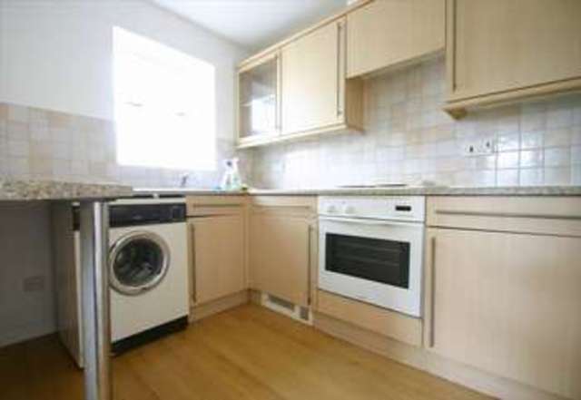  Image of 1 bedroom Flat to rent in Genotin Road Enfield EN1 at Genotin Road  ENFIELD, EN1 2AW