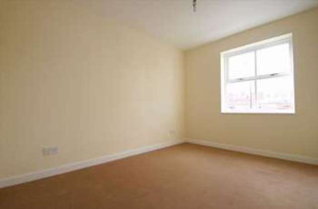  Image of 1 bedroom Flat to rent in Genotin Road Enfield EN1 at Genotin Road  ENFIELD, EN1 2AW