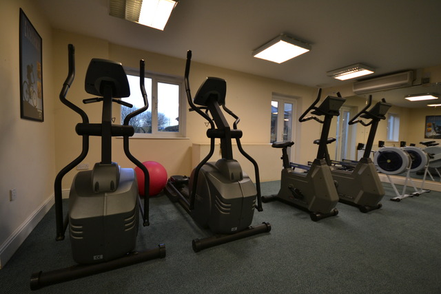  Image of 1 bedroom Property to rent in Glebelands Close London N12 at North Finchley, N12 0AN