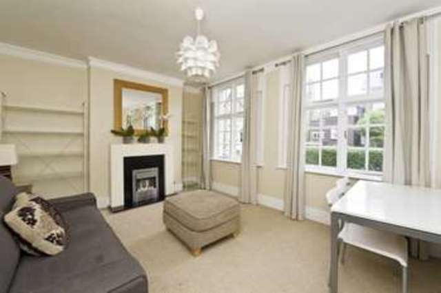  Image of 1 bedroom Property to rent in Godolphin Road London W12 at Godolphin Road  London, W12 8JE