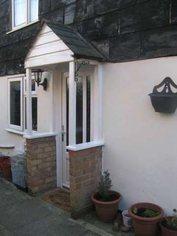  Image of 2 bedroom Semi-Detached house for sale in Gordon Road Fareham PO16 at Fareham Hampshire Fareham, PO16 7TQ