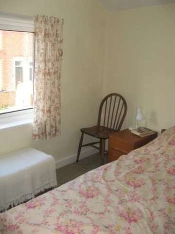  Image of 2 bedroom Semi-Detached house for sale in Gordon Road Fareham PO16 at Fareham Hampshire Fareham, PO16 7TQ