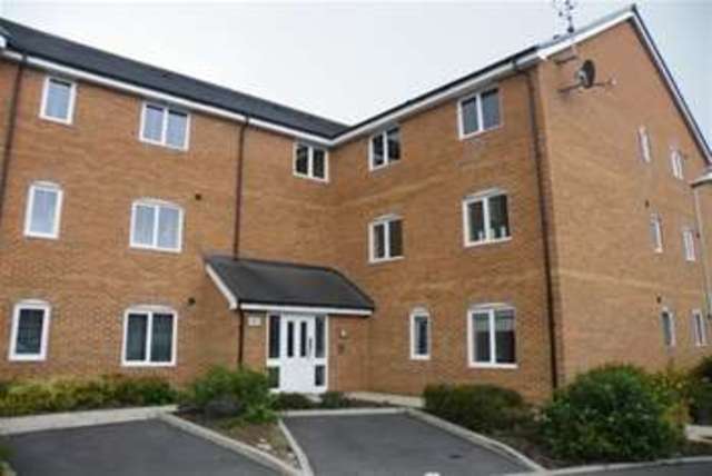  Image of 2 bedroom Flat to rent in Grangefield Court Bessacarr Doncaster DN4 at Doncaster, DN4 6PZ