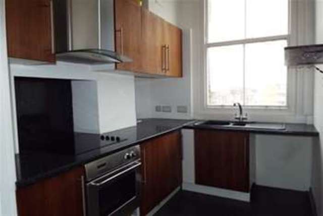  Image of 2 bedroom Flat to rent in Victoria Parade Ramsgate CT11 at Ramsgate, CT11 8DF