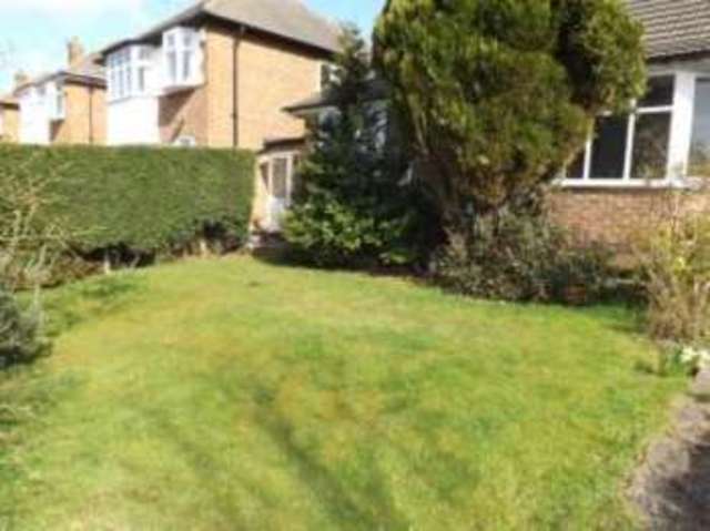  Image of 2 bedroom Bungalow for sale in Greythorn Drive West Bridgford Nottingham NG2 at West Bridgford Nottingham West Bridgford, NG2 7GB