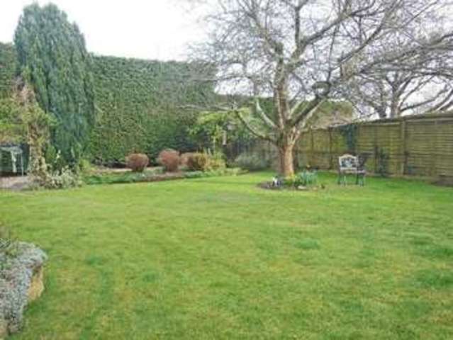  Image of 5 bedroom Detached house for sale in Guildford Road Loxwood Billingshurst RH14 at Guildford Road Loxwood Billingshurst, RH14 0SE