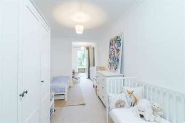  Image of 3 bedroom Maisonette for sale in Gunterstone Road London W14 at London  Olympia, W14 9BS