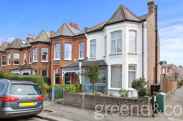  Image of 4 bedroom End of Terrace for sale in Harefield Road London N8 at Crouch End London Hornsey, N8 8QY
