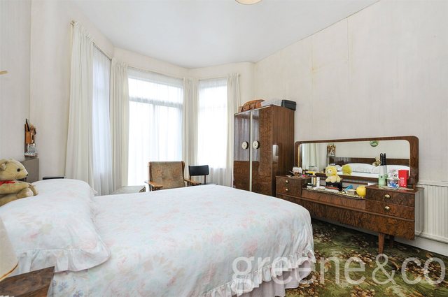  Image of 4 bedroom End of Terrace for sale in Harefield Road London N8 at Crouch End London Hornsey, N8 8QY
