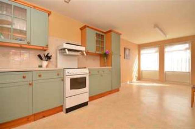  Image of 4 bedroom Terraced house for sale in Harvestgate Walk Havant PO9 at Havant Hampshire Havant, PO9 4NW