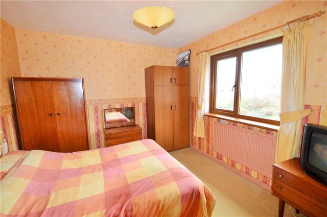  Image of 3 bedroom Semi-Detached house for sale in Heol Y Garreg Las Llandeilo SA19 at Llandeilo Sir Gaerfyrddin Llandeilo, SA19 6EB