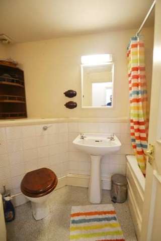  Image of 1 bedroom Flat to rent in Talbot Road London N6 at Talbot Road  London, N6 4QX