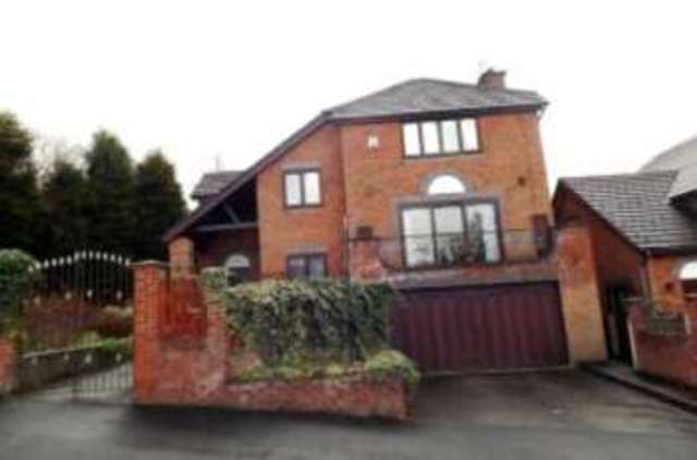  Image of 4 bedroom Detached house for sale in Hough Hill Road Stalybridge SK15 at Stalybridge Greater Manchester Stalybridge, SK15 2HB