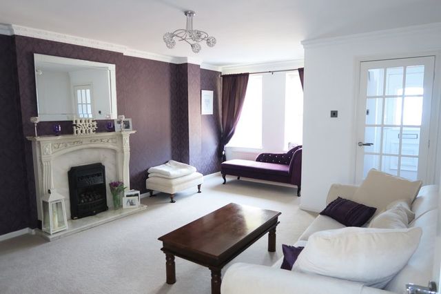  Image of 4 bedroom Detached house for sale in Jakeman Fold Tingley Wakefield WF3 at Jakeman Fold Tingley Wakefield, WF3 1SY