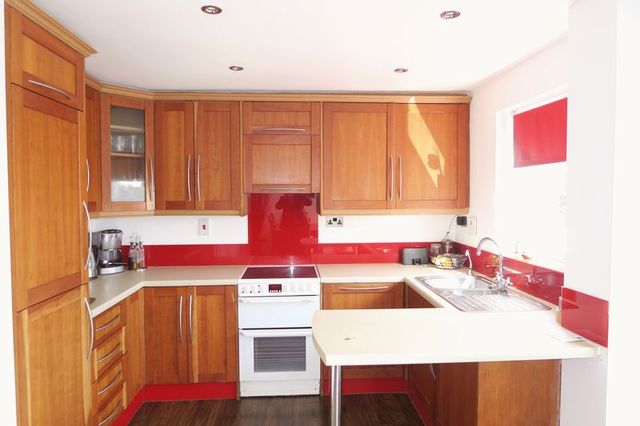  Image of 4 bedroom Detached house for sale in Jakeman Fold Tingley Wakefield WF3 at Jakeman Fold Tingley Wakefield, WF3 1SY