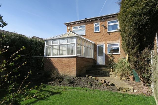 Image of 4 bedroom Detached house for sale in Jakeman Fold Tingley Wakefield WF3 at Jakeman Fold Tingley Wakefield, WF3 1SY