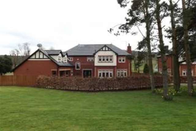  Image of 5 bedroom Detached house to rent in Juniper Avenue Bridge of Weir PA11 at Bridge of Weir, PA11 3NS