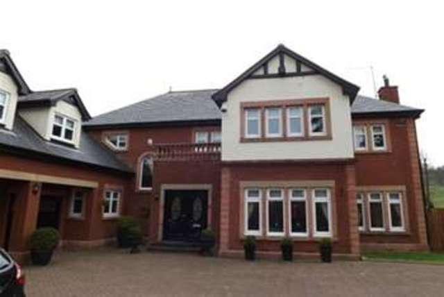  Image of 5 bedroom Detached house to rent in Juniper Avenue Bridge of Weir PA11 at Bridge of Weir, PA11 3NS