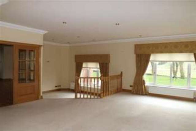  Image of 5 bedroom Detached house to rent in Juniper Avenue Bridge of Weir PA11 at Bridge of Weir, PA11 3NS