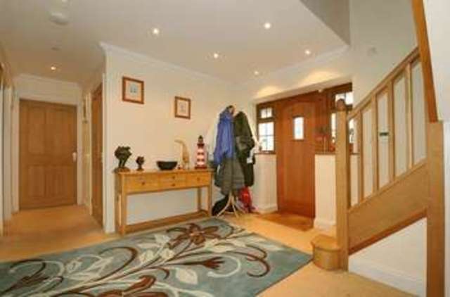  Image of 4 bedroom Detached house for sale in Jury Lane Sidlesham Common Chichester PO20 at Jury Lane  Sidlesham, PO20 7PX