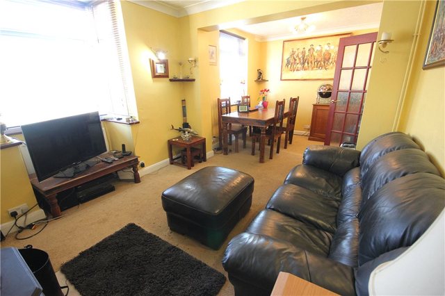 Image of 2 bedroom Semi-Detached house for sale in Kingfield Road Woking GU22 at Woking  Old Woking, GU22 9EG