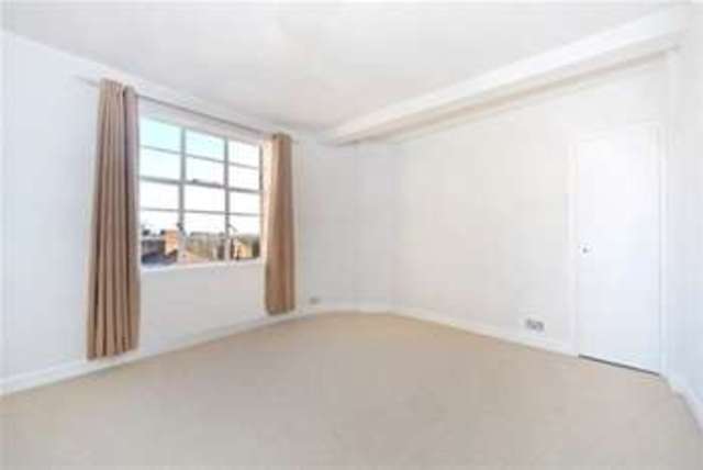  Image of 1 bedroom Flat to rent in Hamlet Gardens London W6 at London, W6 0RW